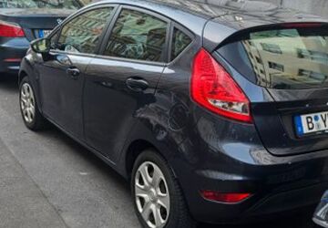 Ford Fiesta 160.000 km 2.950 &euro; Berlin 10997