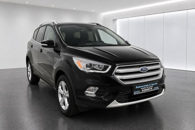 Ford Kuga 124.989 km 13.990 &euro; Potsdam-Drewitz 14480