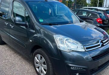 Citroen Berlingo 164.000 km 6.999 &euro; Berlin 13127