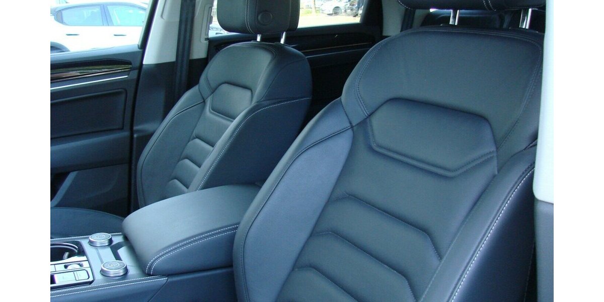 VW Touareg 3.0TDi Black Style 4M ACC LED AHK Luftfede 34.980 km 48.980 &euro; Falkensee 14612