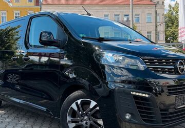 Opel Zafira Life 149.000 km 18.888 &euro; Berlin 13127