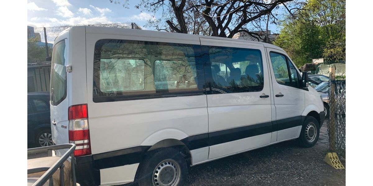 Mercedes-Benz Sprinter 173.000 km 6.999 &euro; Berlin 10829