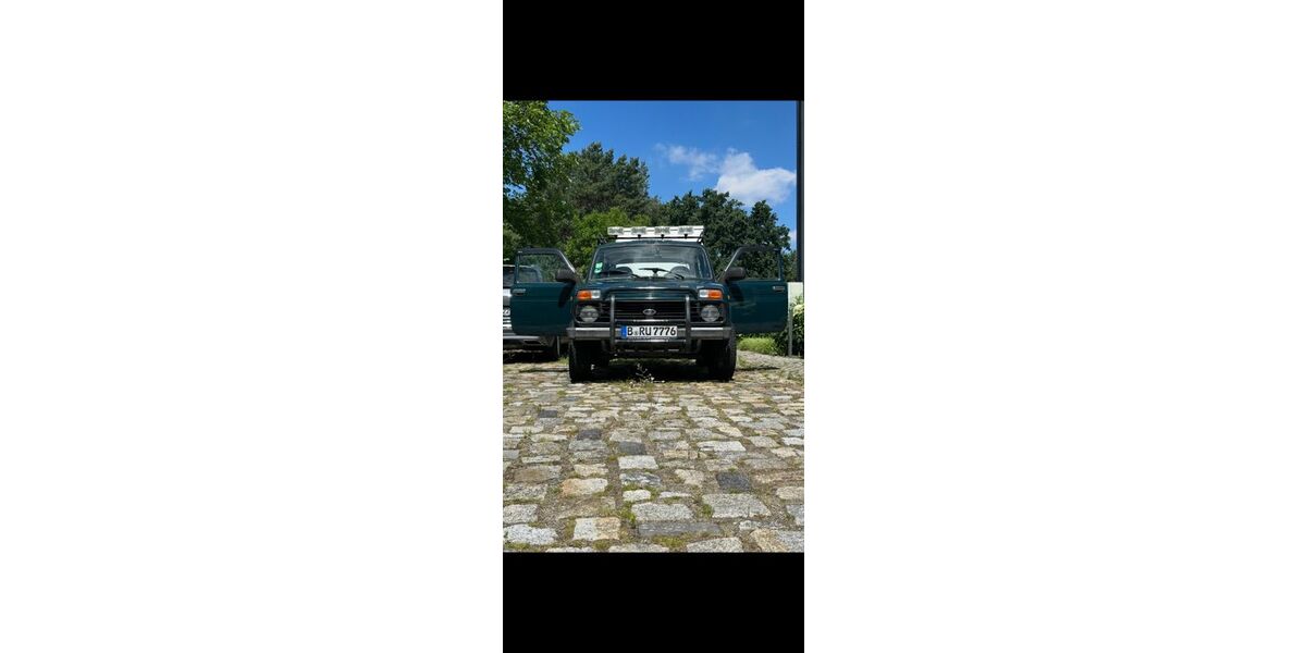 Lada Niva 102.600 km 6.450 &euro; Berlin 10117