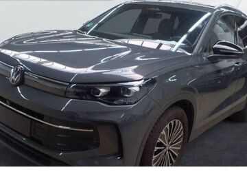 VW Tiguan 23.605 km 32.888 &euro; Berlin 10709