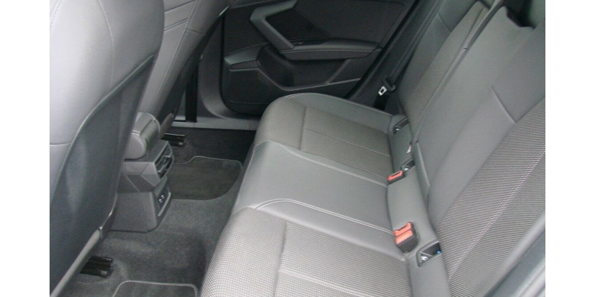 Audi A3 Sportback 2.0TDi S-Line LED ACC AHK 57.669 km 23.980 &euro; Falkensee 14612