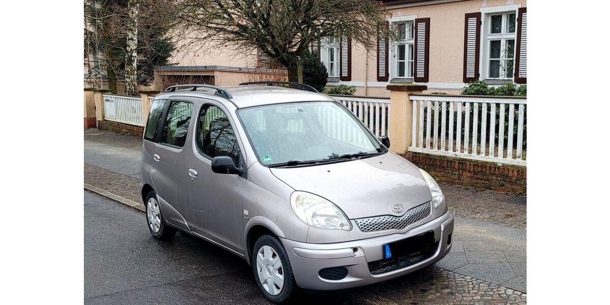 Toyota Verso 145.000 km 3.800 &euro; Berlin 14052
