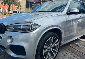 BMW X5 221.000 km 16.990 &euro; Berlin - Tempelhof 12107