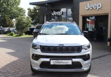 Jeep Compass 45.000 km 29.685 &euro; Potsdam 14482