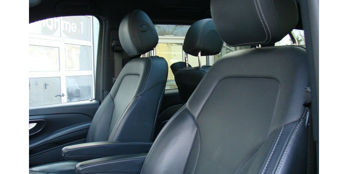 Mercedes-Benz V 300 d AMG 4Matic Pano Burmester Distronic LED SH 87.893 km 54.980 &euro; Falkensee 14612