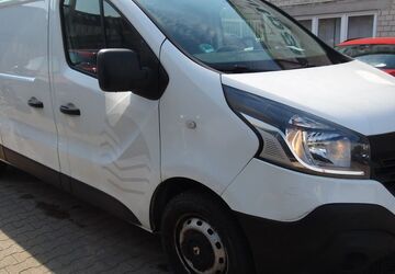 Renault Trafic 246.906 km 5.900 &euro; Berlin 13437
