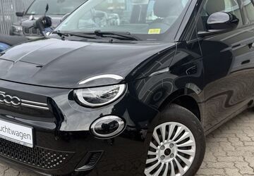 Fiat 500e 10.072 km 24.995 &euro; Berlin 13127
