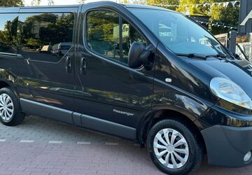 Renault Trafic 199.988 km 8.990 &euro; BERLIN 13127