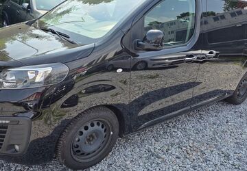 Opel Zafira Life 151.650 km 25.000 &euro; Berlin 12043
