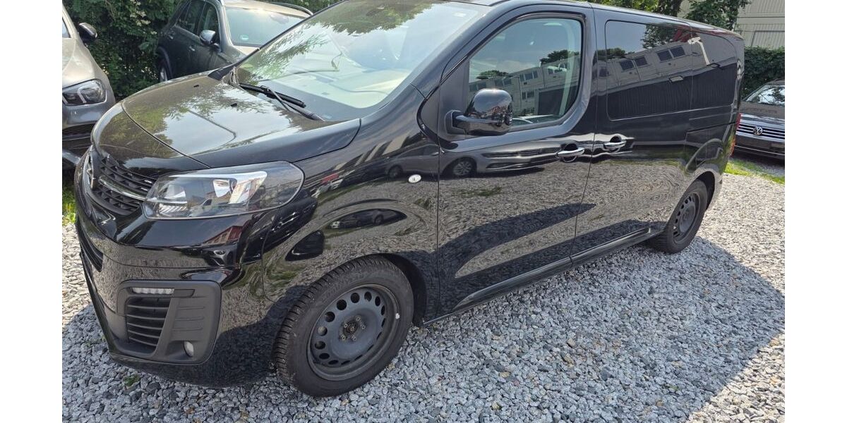 Opel Zafira Life 151.650 km 25.000 &euro; Berlin 12043