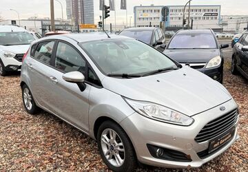 Ford Fiesta 127.474 km 5.999 &euro; Potsdam 14480