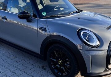 Mini Cooper SE 18.600 km 16.500 &euro; Berlin 13088
