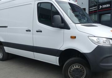 Mercedes-Benz Sprinter 94.123 km 44.800 &euro; Berlin 13156