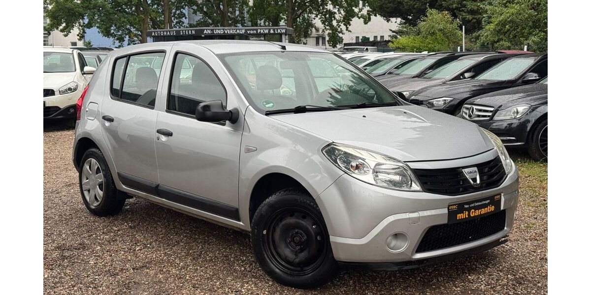 Dacia Sandero 83.000 km 2.490 &euro; Berlin 13127