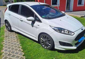 Ford Fiesta 82.300 km 9.100 &euro; Falkensee 14612