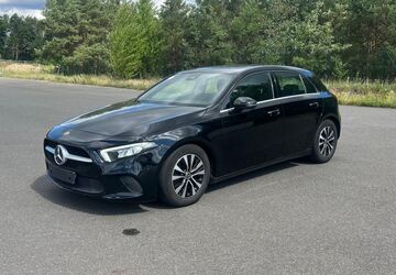 Mercedes-Benz A 180 174.000 km 12.500 &euro; Berlin 12347