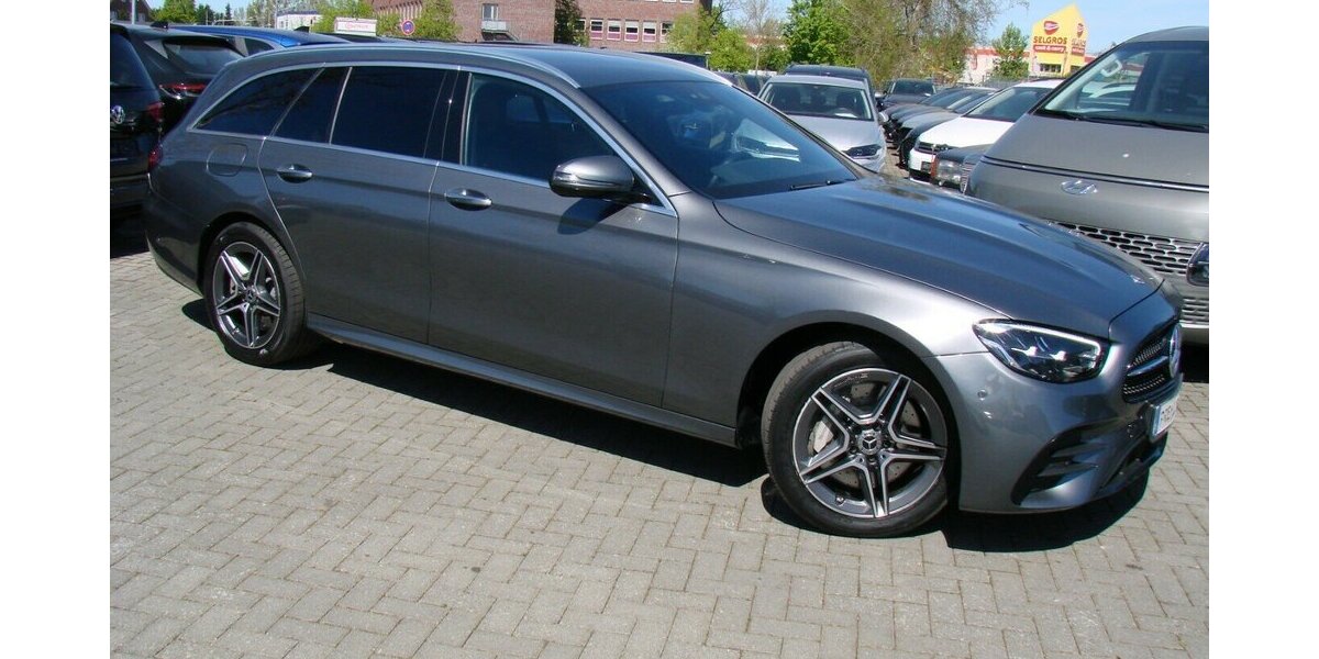 Mercedes-Benz E 300 de AMG Exclusive Interieur Hybrid Kamera Tem 97.123 km 29.980 &euro; Falkensee 14612