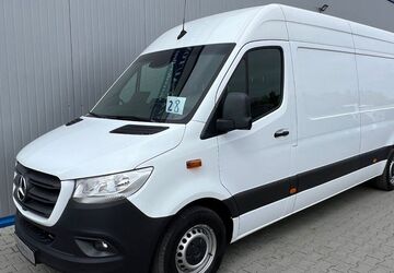 Mercedes-Benz Sprinter 165.358 km 30.999 &euro; Berlin 13055