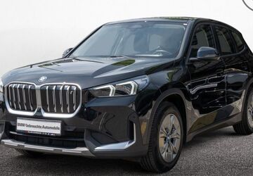 BMW iX1 49.962 km 35.950 &euro; Berlin 12203