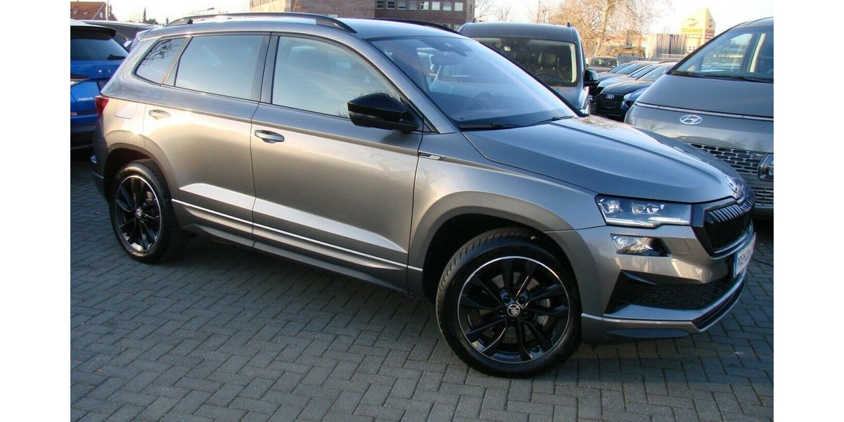 Skoda Karoq 2,0TDi 4x4 Sportline ACC AHK SHZ Matrix 13.915 km 34.980 &euro; Falkensee 14612