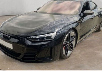 Audi RS e-tron GT 64.516 km 58.970 &euro; Potsdam 14482