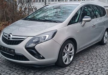 Opel Zafira Tourer 213.000 km 4.500 &euro; Berlin 12307