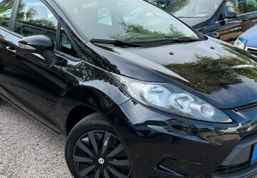 Ford Fiesta 83.331 km 4.990 &euro; Berlin 13089