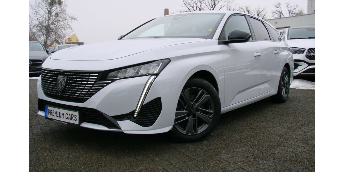 Peugeot 308 1.5L Allure ACC AHK LED Navi Kamera 34.524 km 21.980 &euro; Falkensee 14612