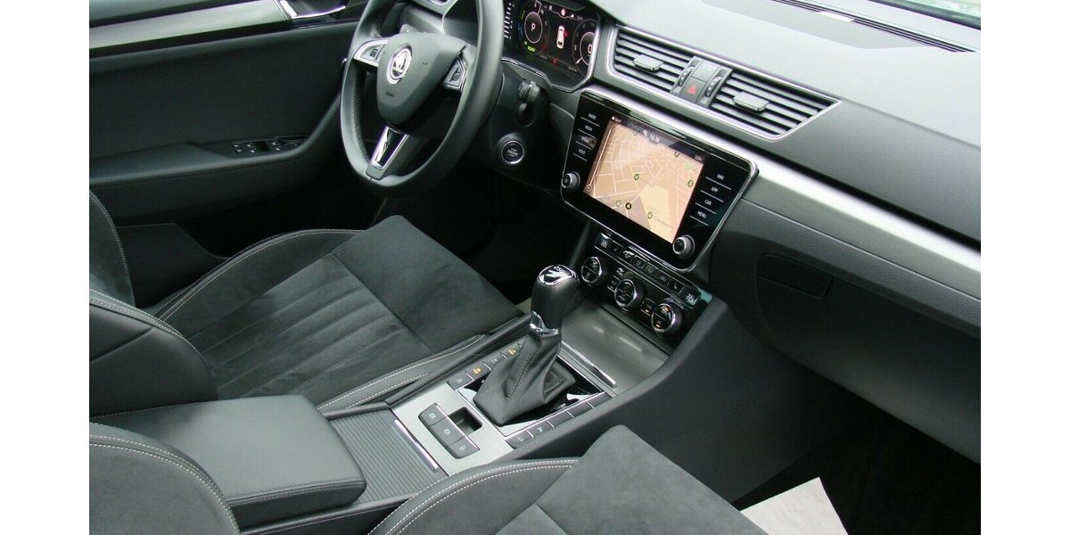 Skoda Superb 1.4 TSi iV PHEV Style ACC PANO LED Kamera 39.987 km 22.980 &euro; Falkensee 14612