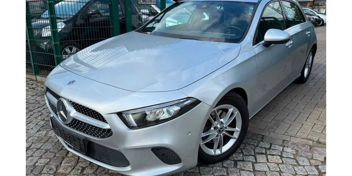 Mercedes-Benz A 180 163.000 km 15.900 &euro; Berlin Weißensee-Pankow 13086