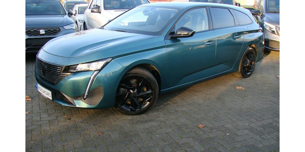 Peugeot 308 SW 1.6 Hybrid Allure Pack HY 180 ACC 360º 44.600 km 23.980 &euro; Falkensee 14612