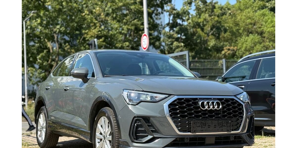 Audi Q3 138.000 km 24.990 &euro; Berlin 12353