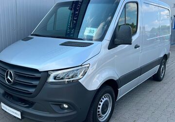 Mercedes-Benz Sprinter 193.357 km 23.499 &euro; Berlin 13055