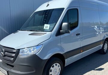 Mercedes-Benz Sprinter 95.598 km 30.999 &euro; Berlin 13055