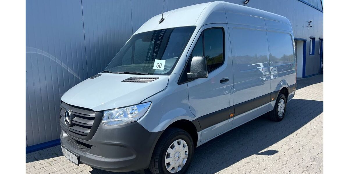 Mercedes-Benz Sprinter 95.598 km 30.999 &euro; Berlin 13055