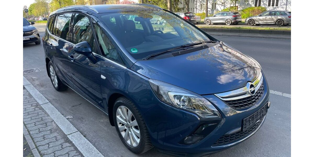 Opel Zafira 99.800 km 8.490 &euro; Berlin 12359