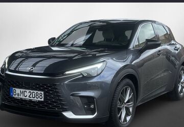 Lexus LBX 4.500 km 36.990 &euro; Berlin 13403