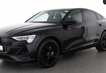 Audi e-tron 50.000 km 39.660 &euro; Berlin 12103