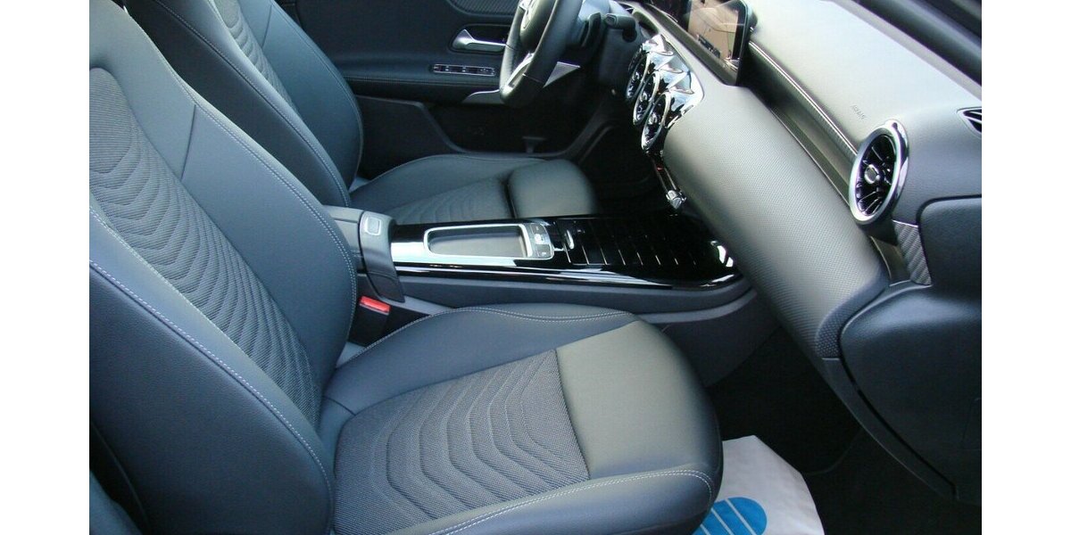 Mercedes-Benz A 200 d Urban Progressive DISTR Pro LED Kamera 6.381 km 28.980 &euro; Falkensee 14612