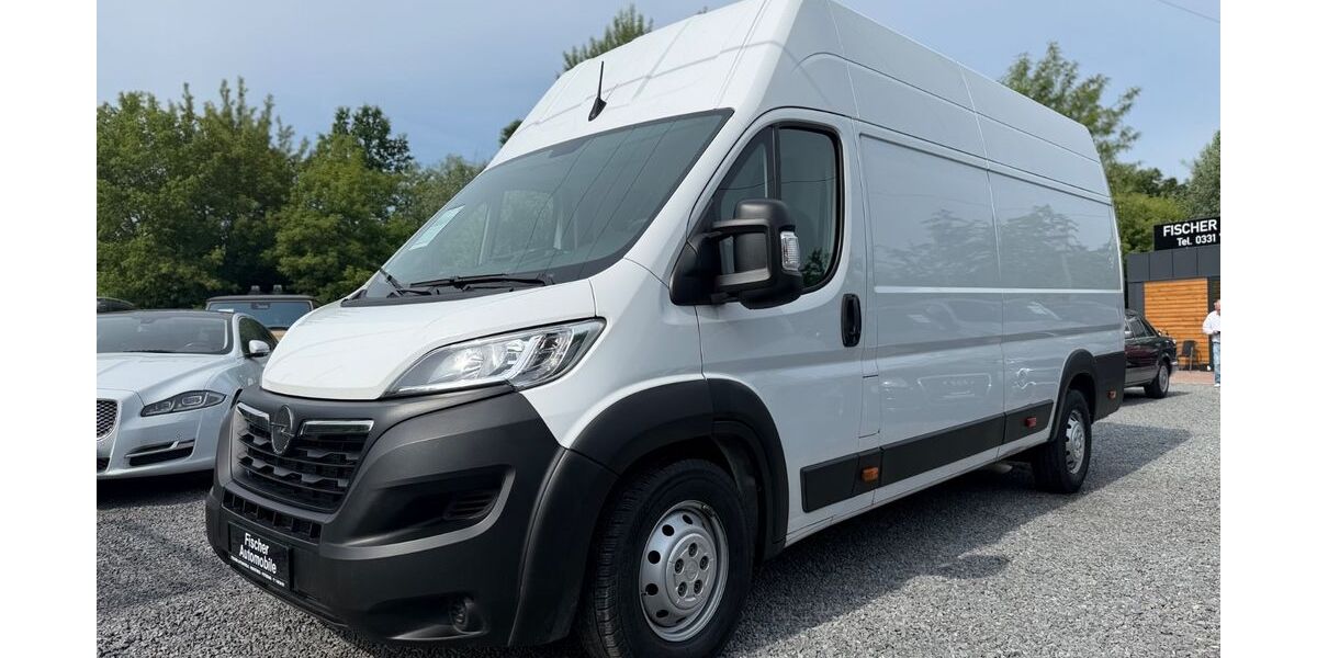 Opel Movano 112.705 km 17.990 &euro; Potsdam 14482
