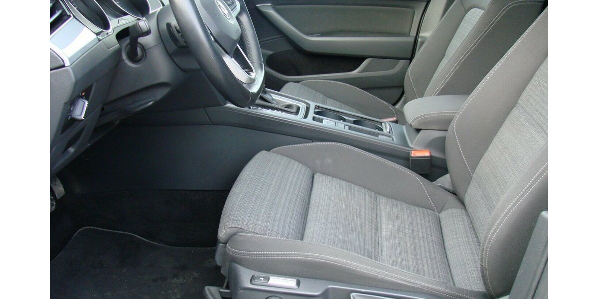 VW Passat 2.0TDi Business Panorama ACC IQ.Light 142.589 km 15.980 &euro; Falkensee 14612