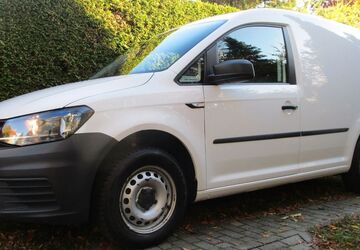VW Caddy 107.500 km 12.449 &euro; Berlin 13053
