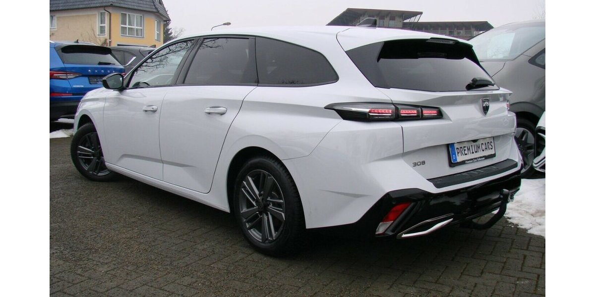 Peugeot 308 1.5L Allure ACC AHK LED Navi Kamera 34.524 km 21.980 &euro; Falkensee 14612