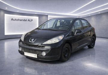 Peugeot 207 104.857 km 4.200 &euro; Potsdam 14480