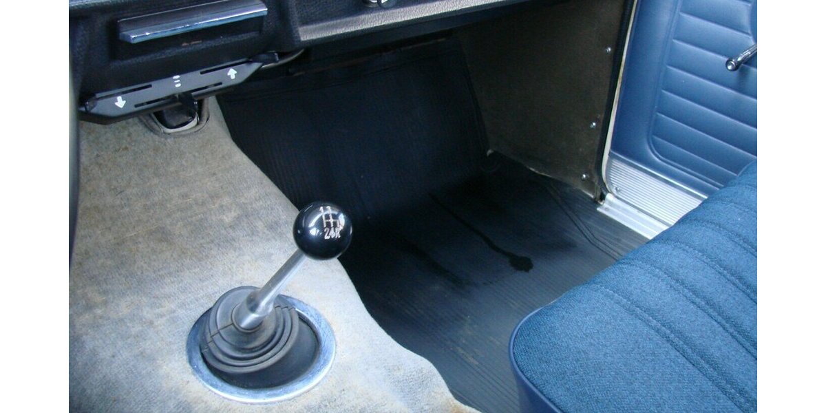 GAZ 24 WOLGA M- H-Kennzeichen AHK 33.695 km 9.980 &euro; Falkensee 14612