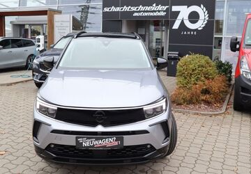 Opel Grandland (X) 8.964 km 30.990 &euro; Potsdam 14482